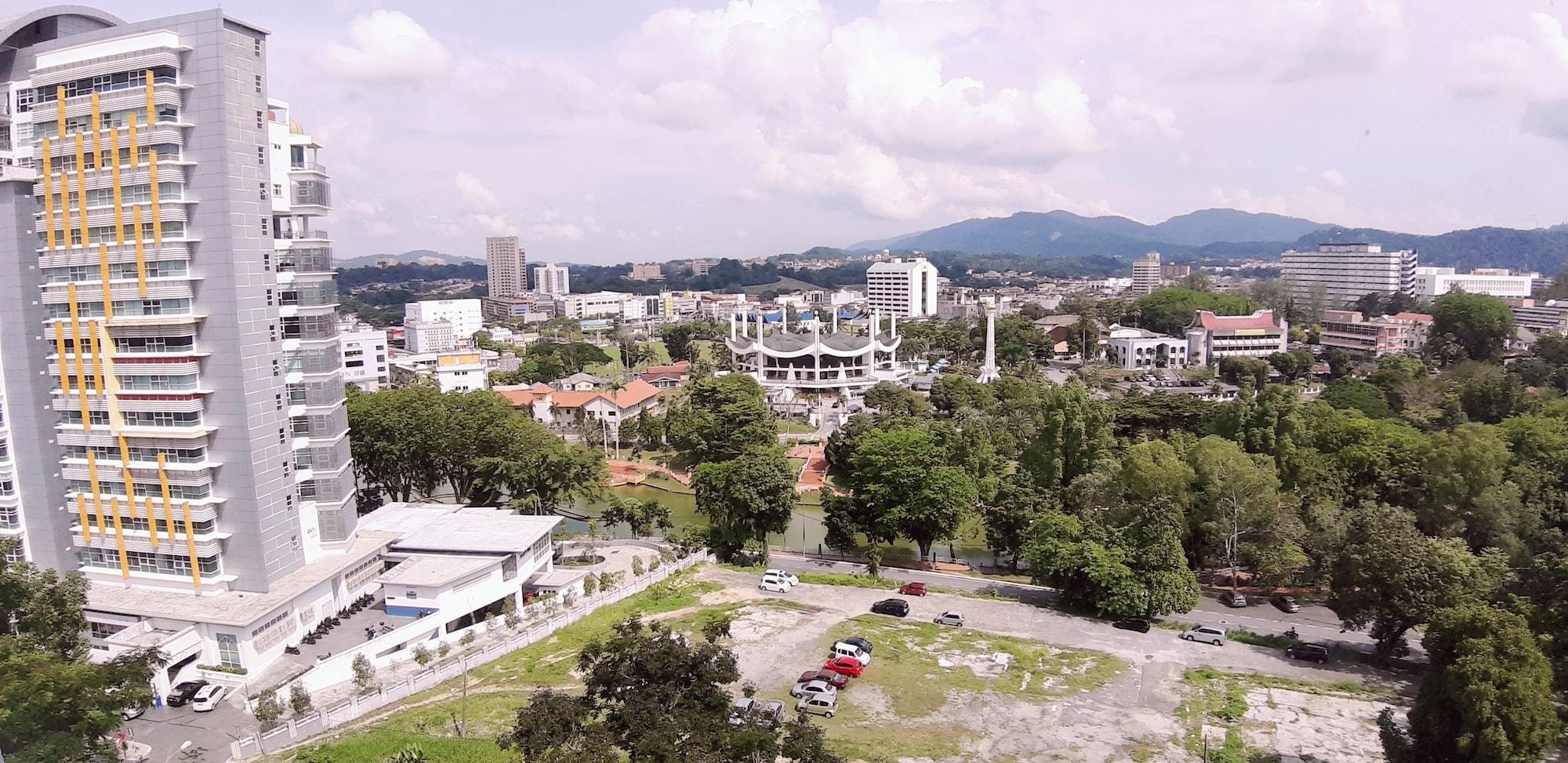 Royale Chulan Seremban Eksteriør bilde Aerial view of the city
