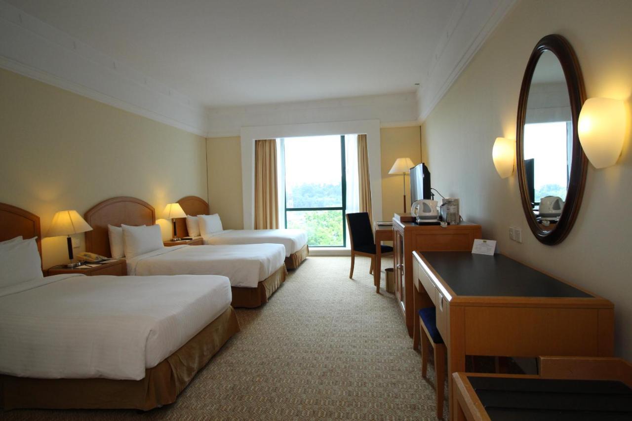 Royale Chulan Seremban Eksteriør bilde Deluxe Room